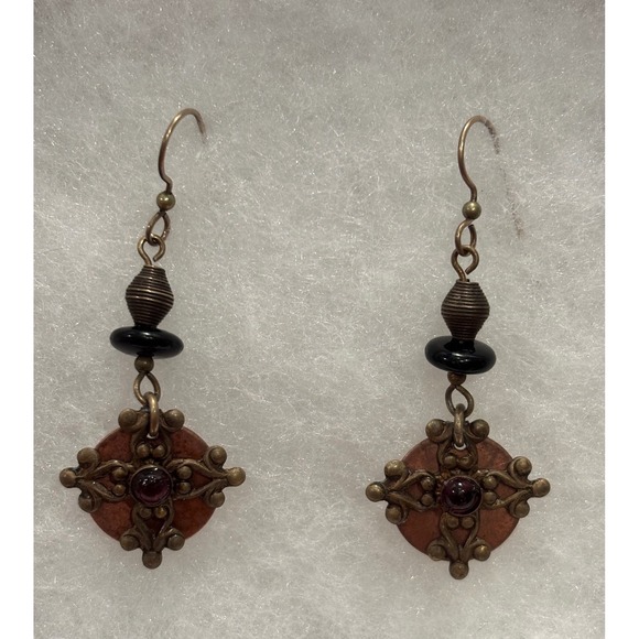 Jewelry - Artisan Boho
Antiqued Bronze Filigree Dangle Earrings Dark Red/Garnet Stone
Bead